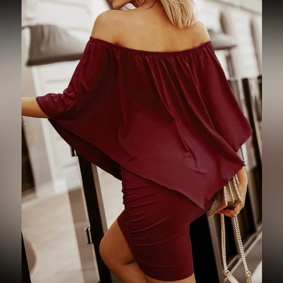 Luxe burgundy off shoulder batwing sleeve bodycon dress - Picture 5 of 5